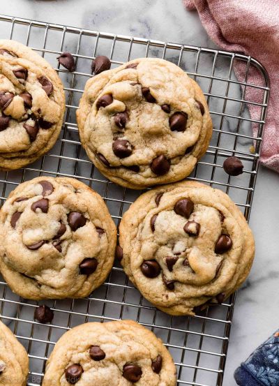 Section E: DOMESTIC CLASSES -E5 Six cookies or biscuits