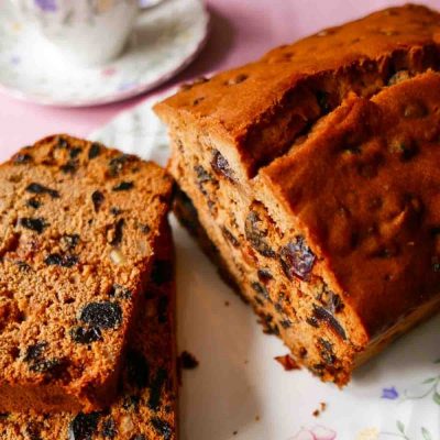 Section E: DOMESTIC CLASSES -E7 My favourite cake