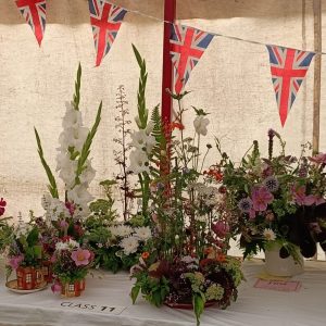 Section D: FLOWER ARRANGING CLASSES - D1 Cottage Garden